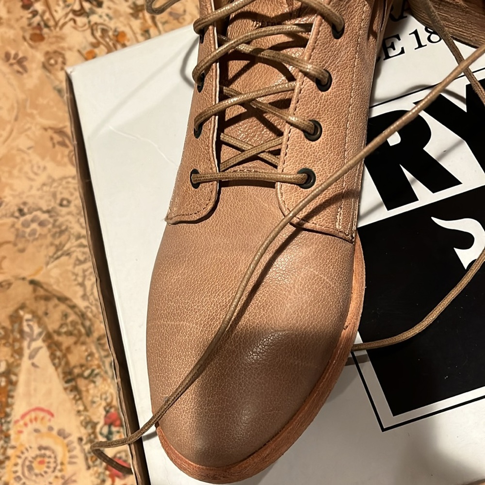 Frye Boots W-s 10 Authentic taupe - Picture 4 of 17